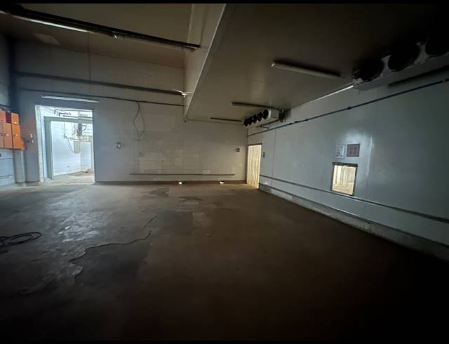 2,000M² WAREHOUSE FOR SALE IN FOUNDERS VIEW